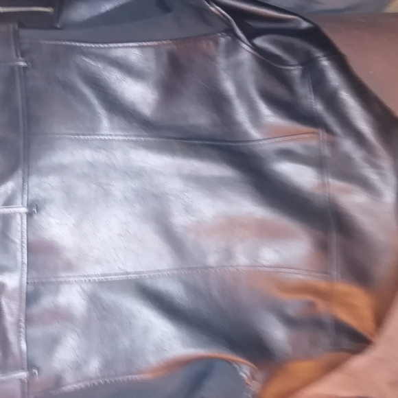 Faux leather jacket - Picture 4 of 4